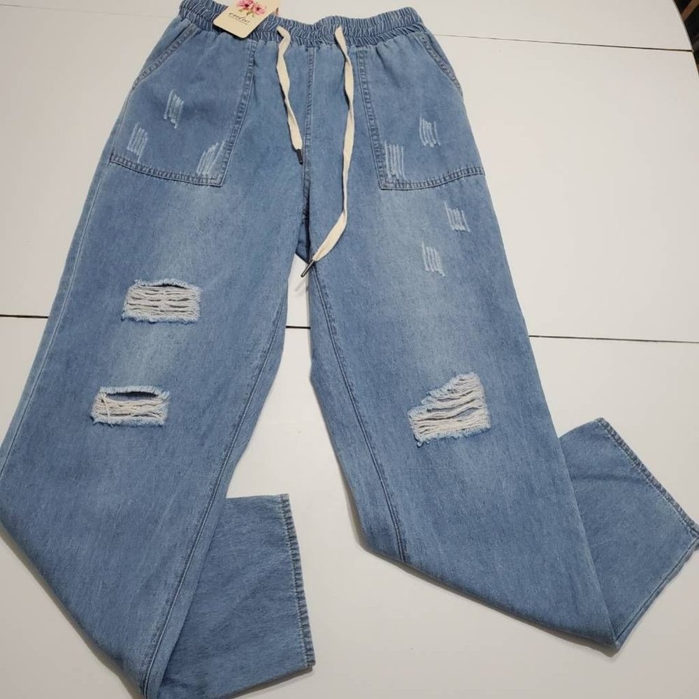 entro Light Blue Distressed Women's Jeans